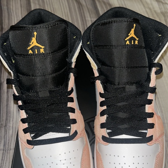 Jordan 1 Mid SE Flight Club Size 11 (Used) - Picture 2 of 14